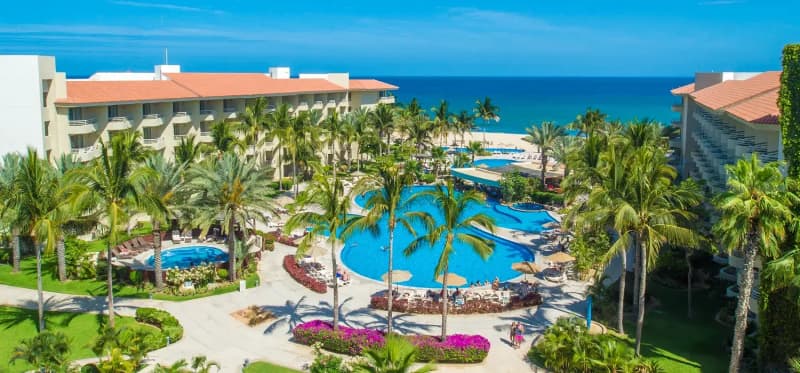 GR Solaris Lighthouse Los Cabos